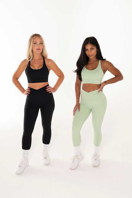Set of 2 Pairs of New Mix Mint Leggings